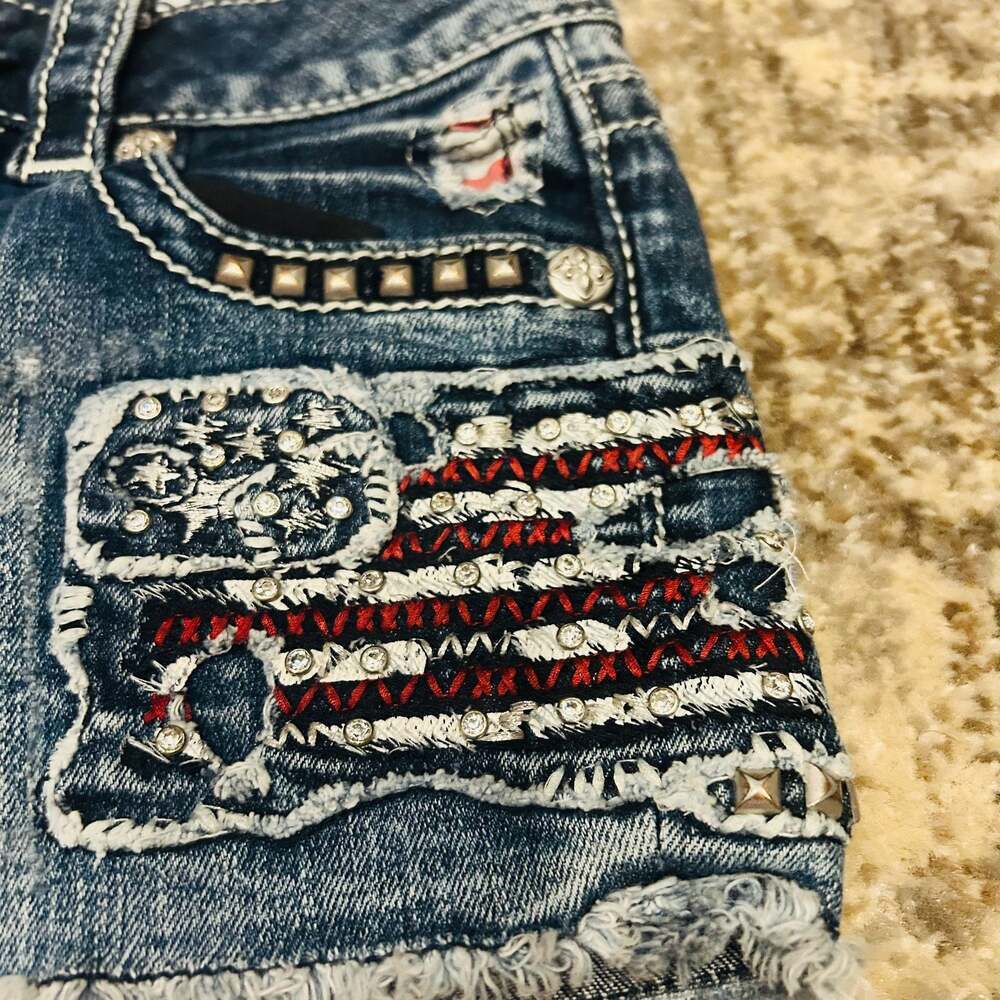 Buckle Miss Me Jeans "Destroyed Stars & - Picture 7 of 11